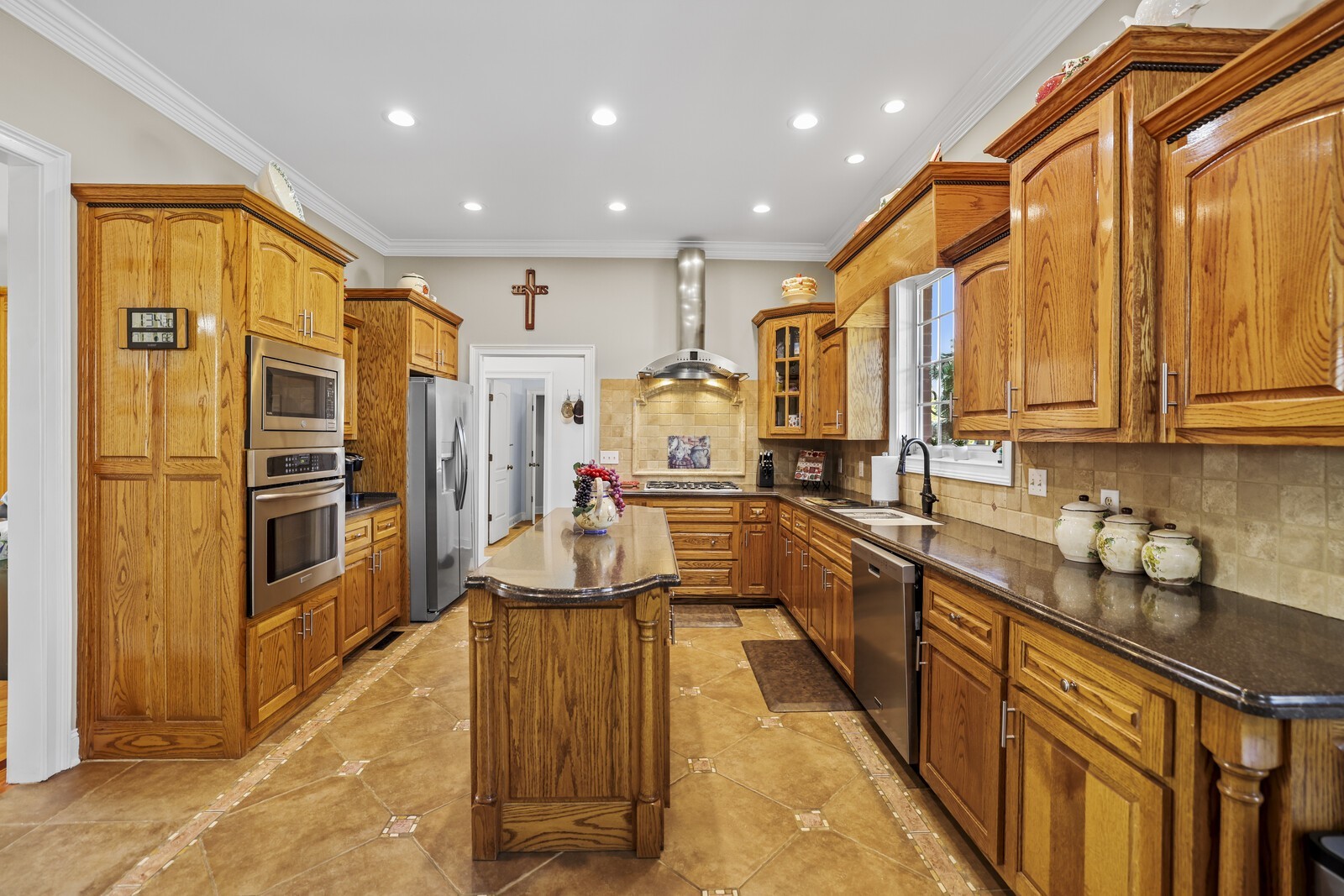 1871 Highway 52, E