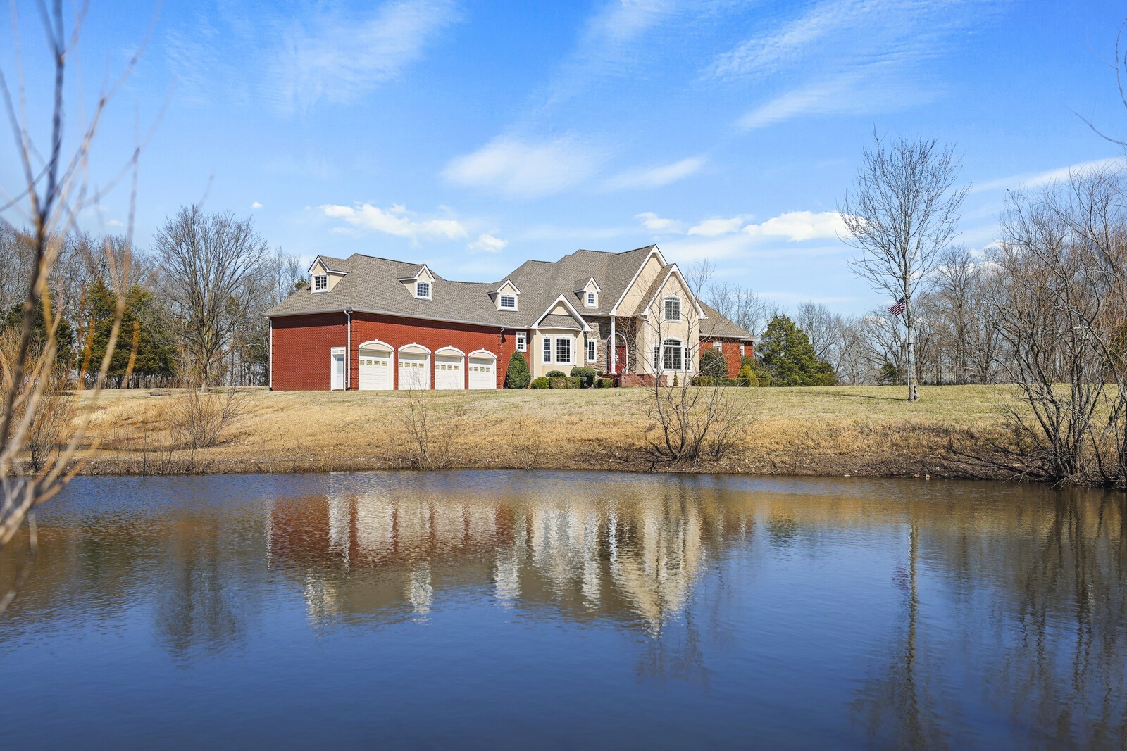 1871 Highway 52, E