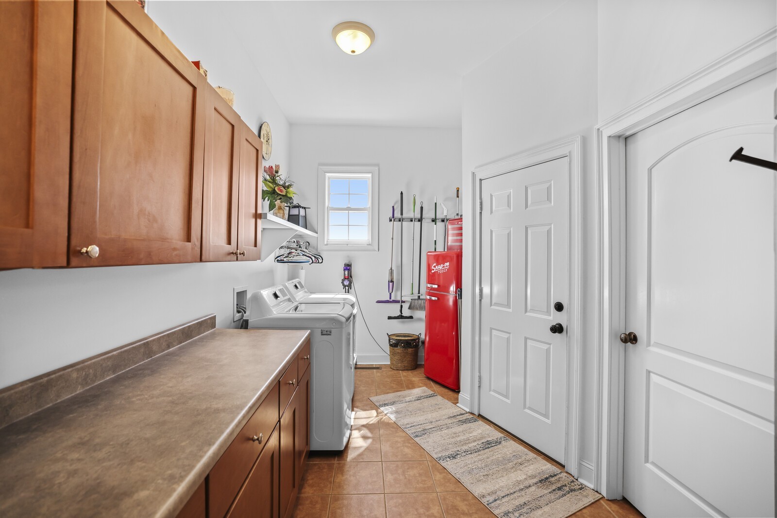 1871 Highway 52, E