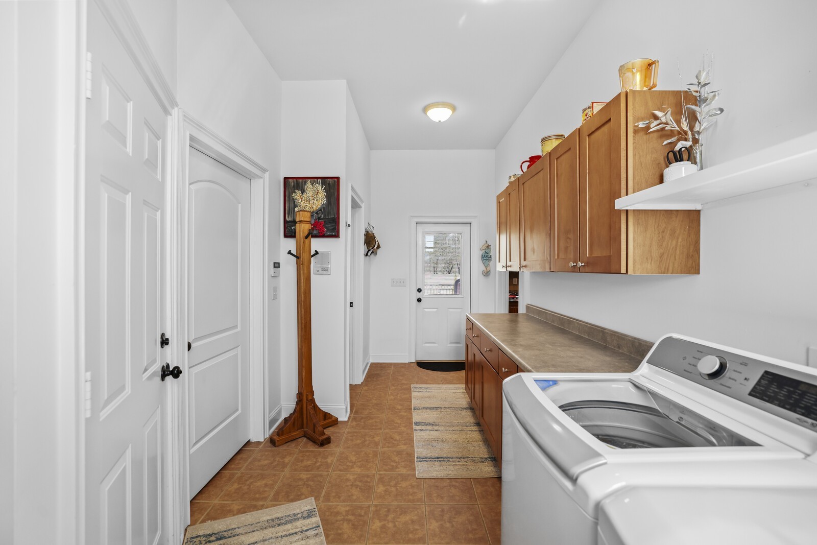 1871 Highway 52, E