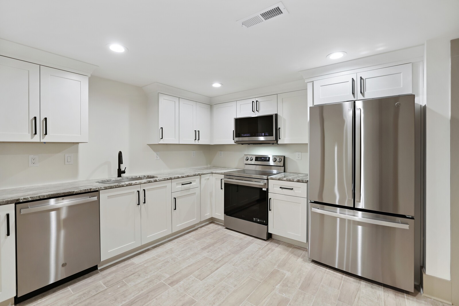 139 Angels Cove Ln