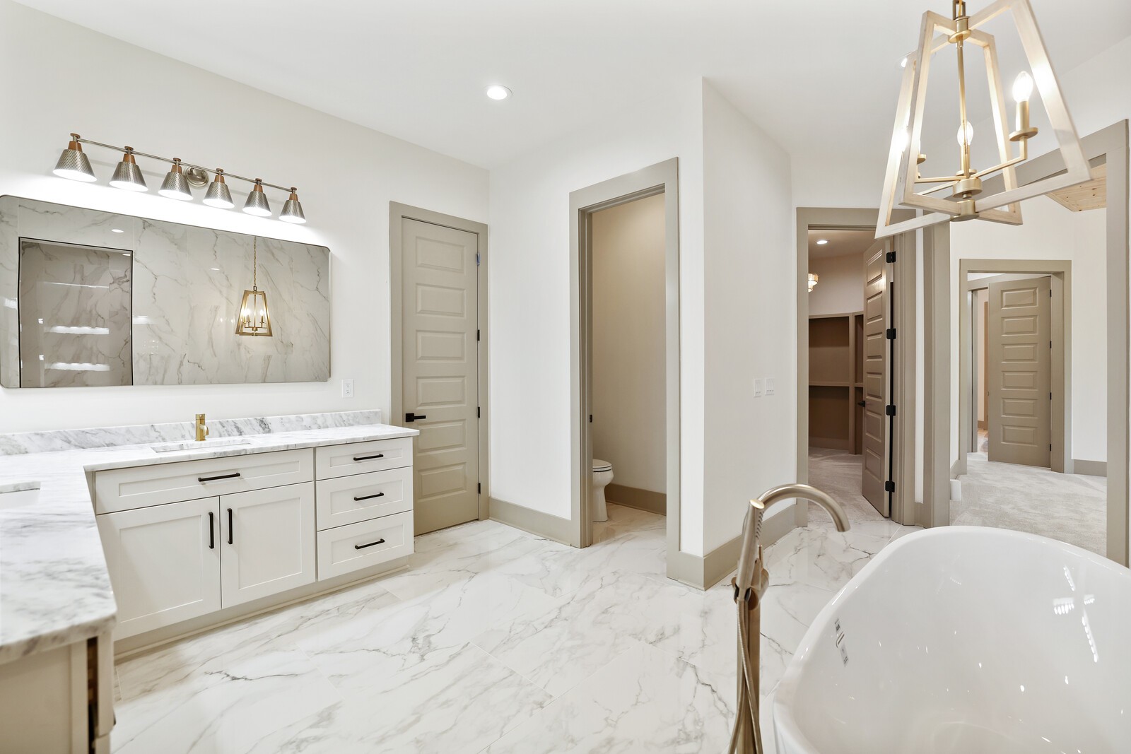 139 Angels Cove Ln