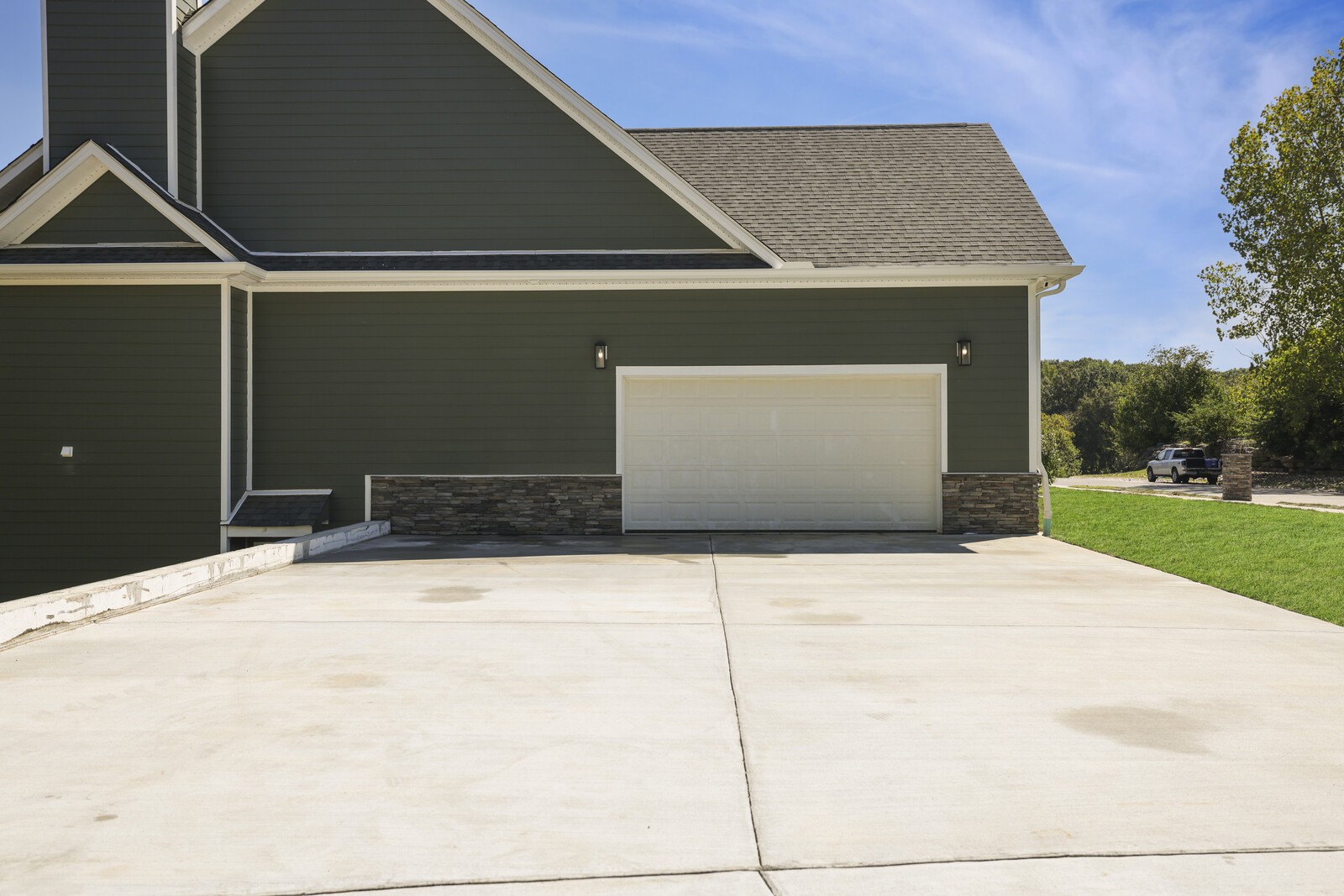 139 Angels Cove Ln