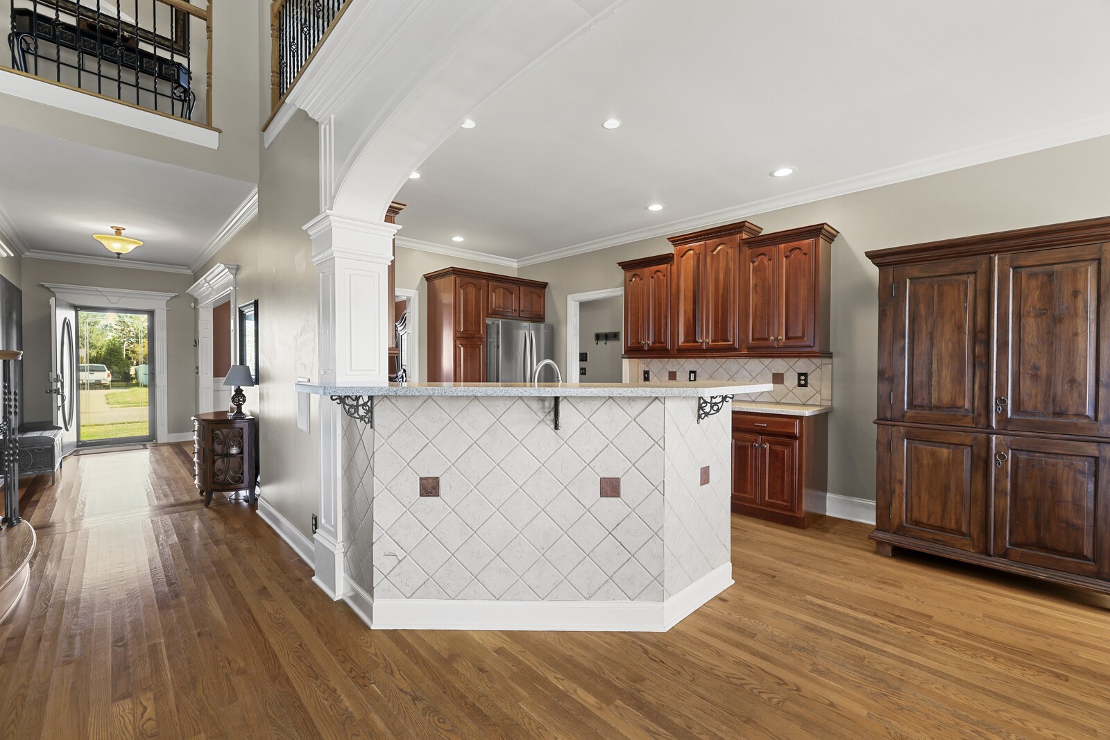 3411 Geneva Dr