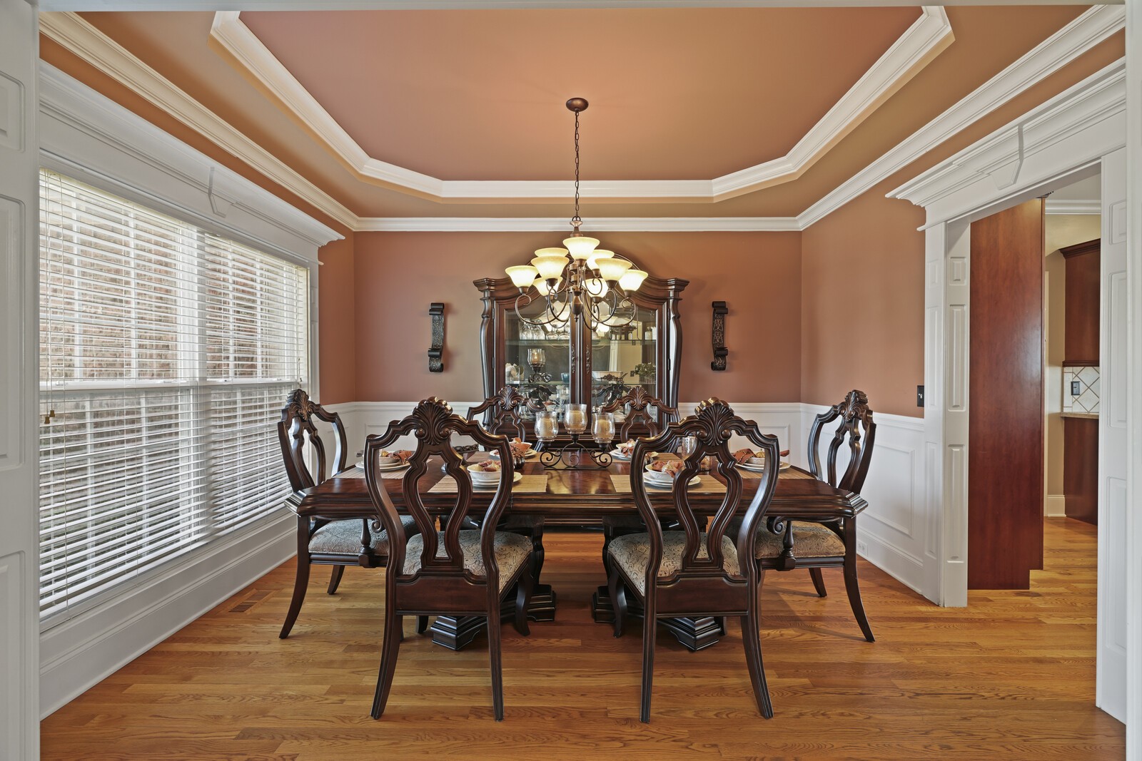 3411 Geneva Dr