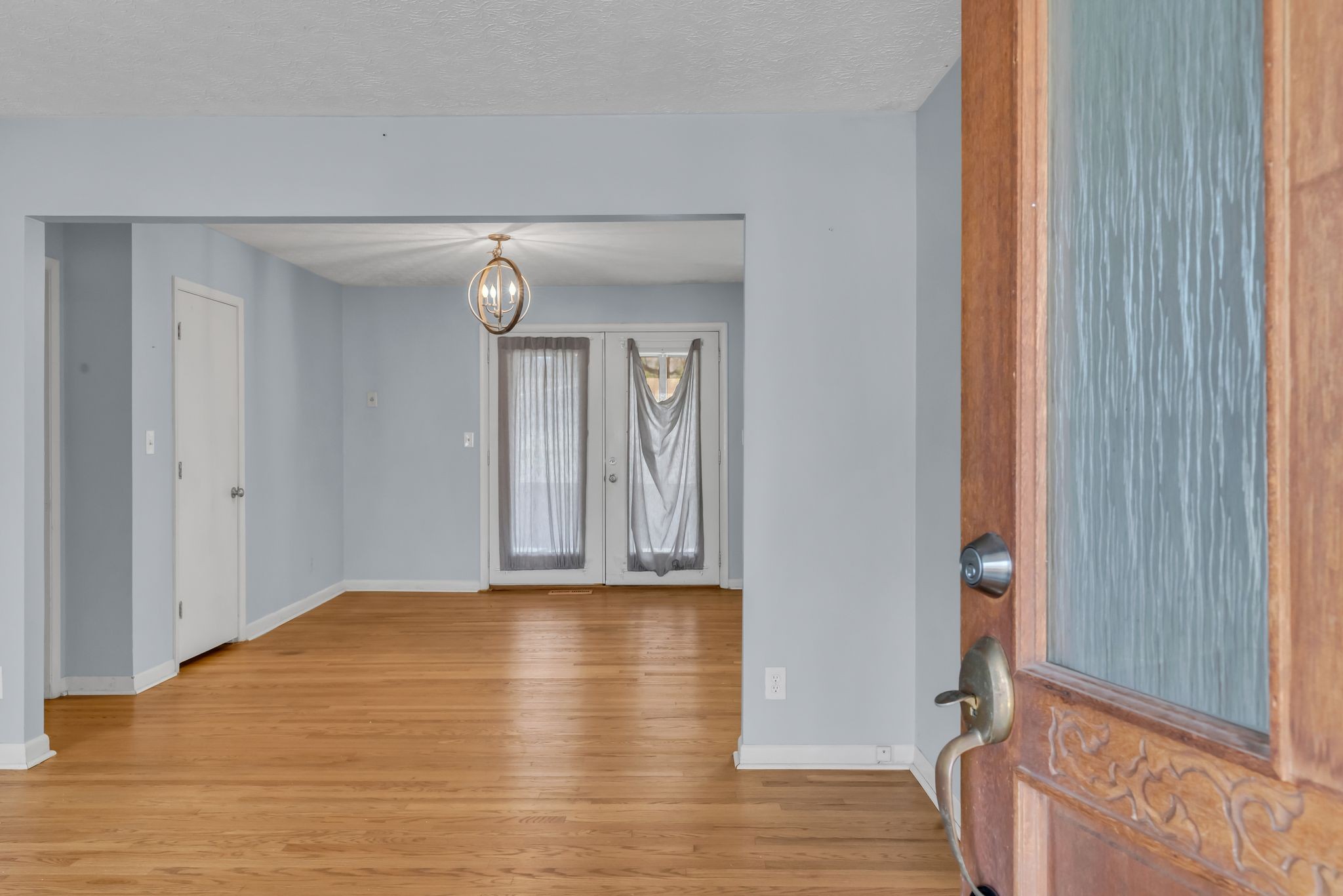 227 Hale Ave