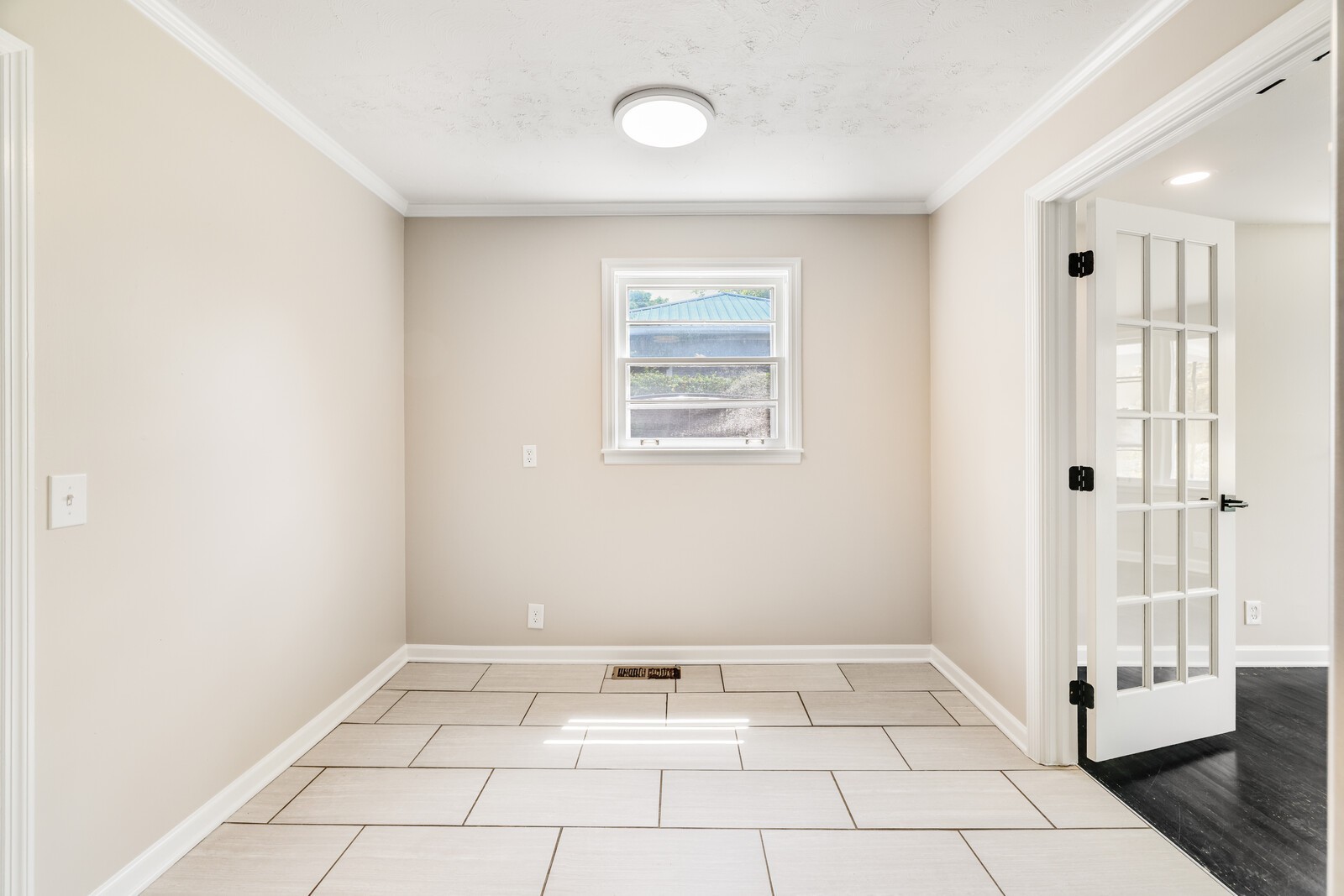 207 Maplewood Trce