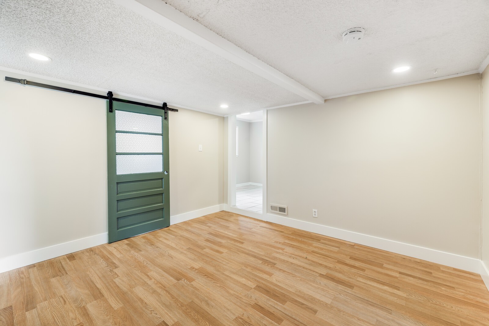 207 Maplewood Trce