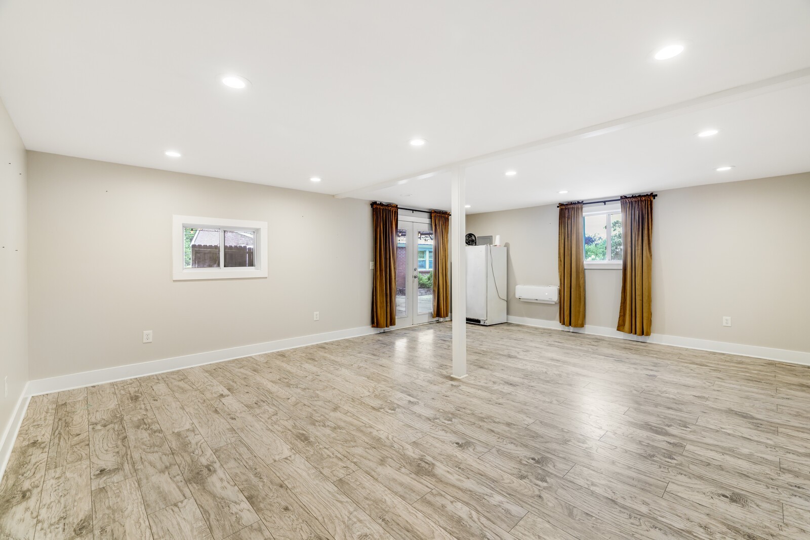 207 Maplewood Trce