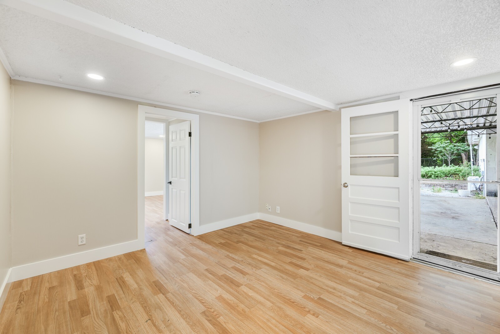207 Maplewood Trce
