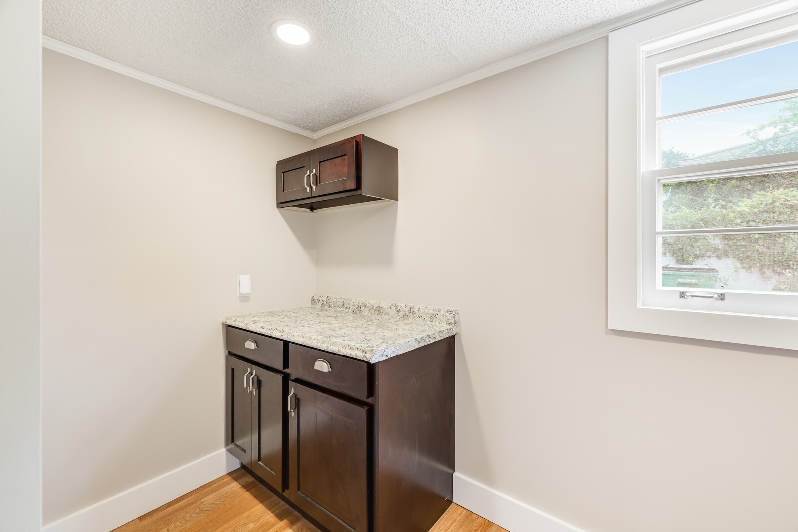 207 Maplewood Trce