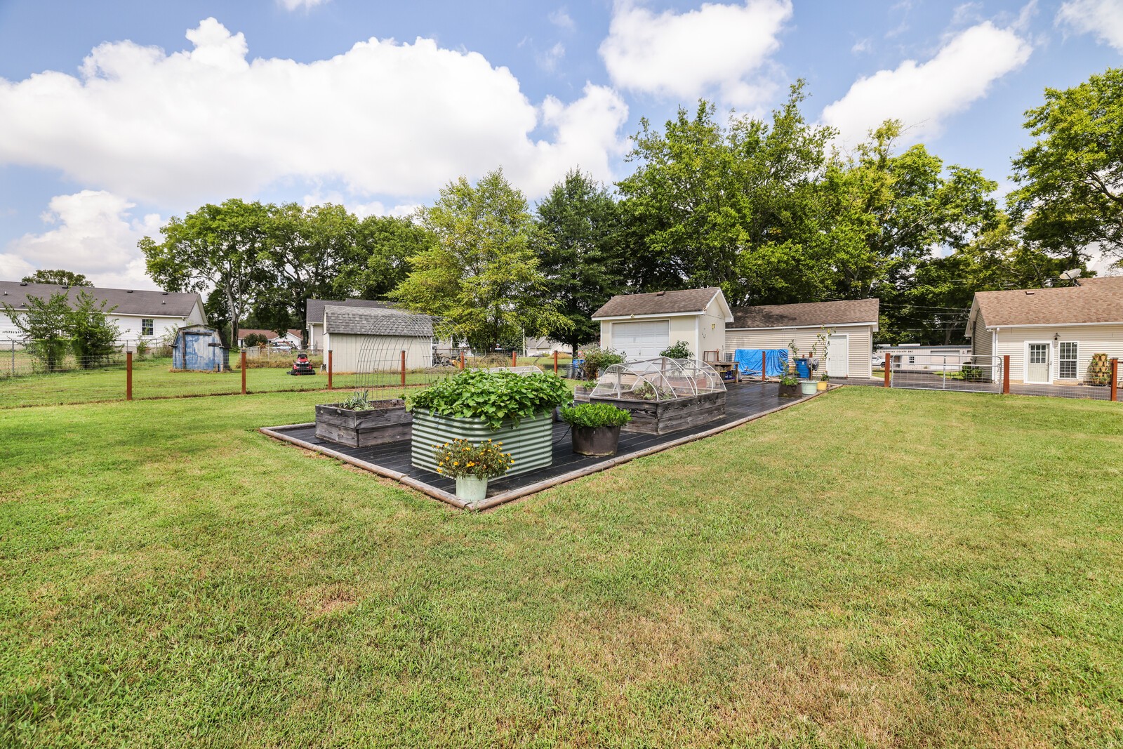 141 Stones River Ln