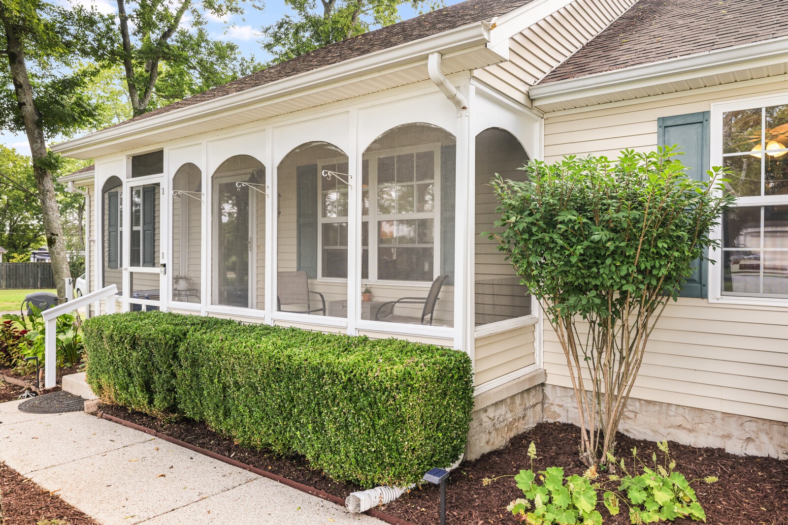 141 Stones River Ln