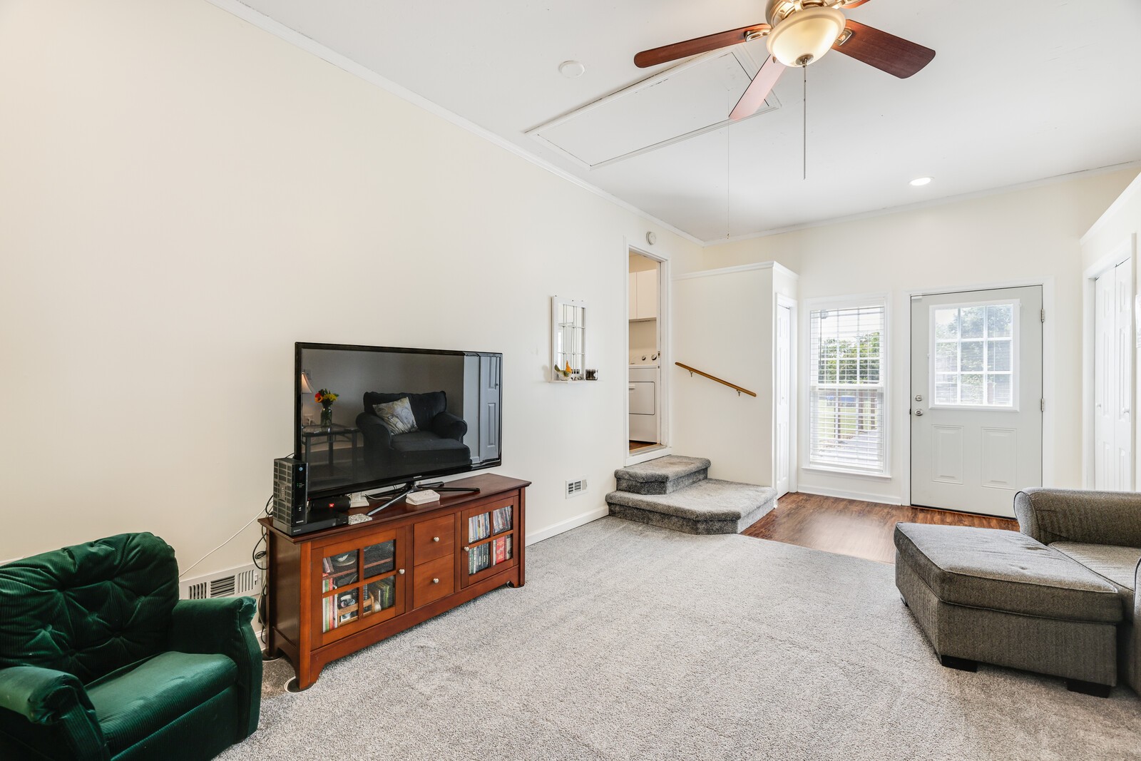 141 Stones River Ln
