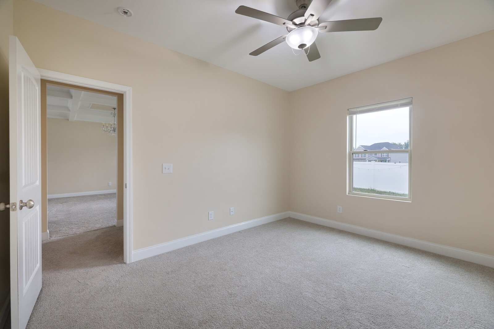 2208 Viking Ct