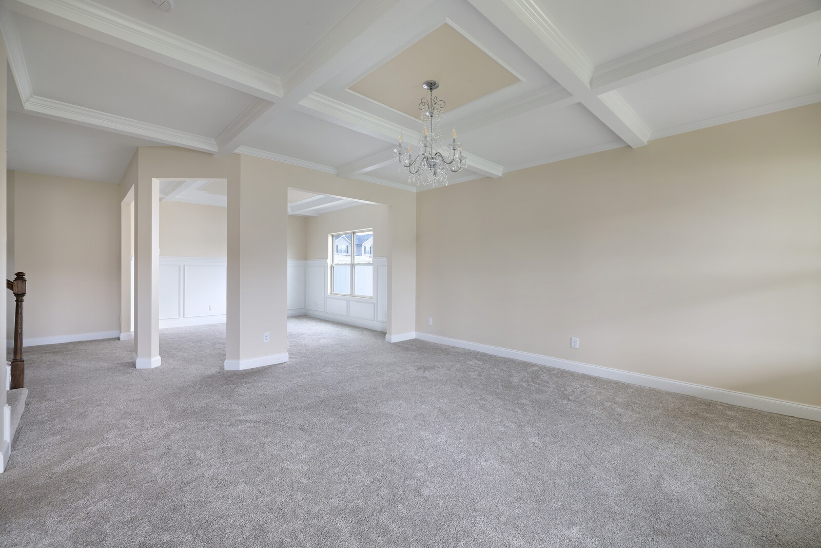 2208 Viking Ct