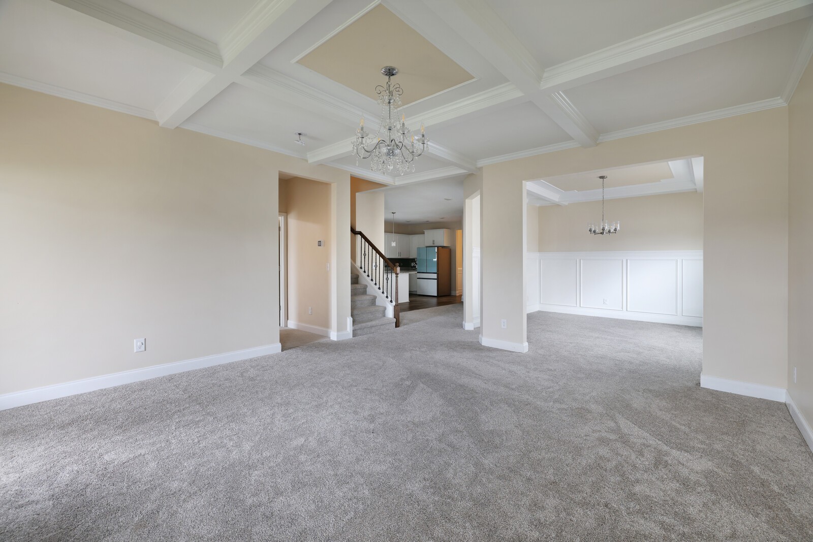 2208 Viking Ct