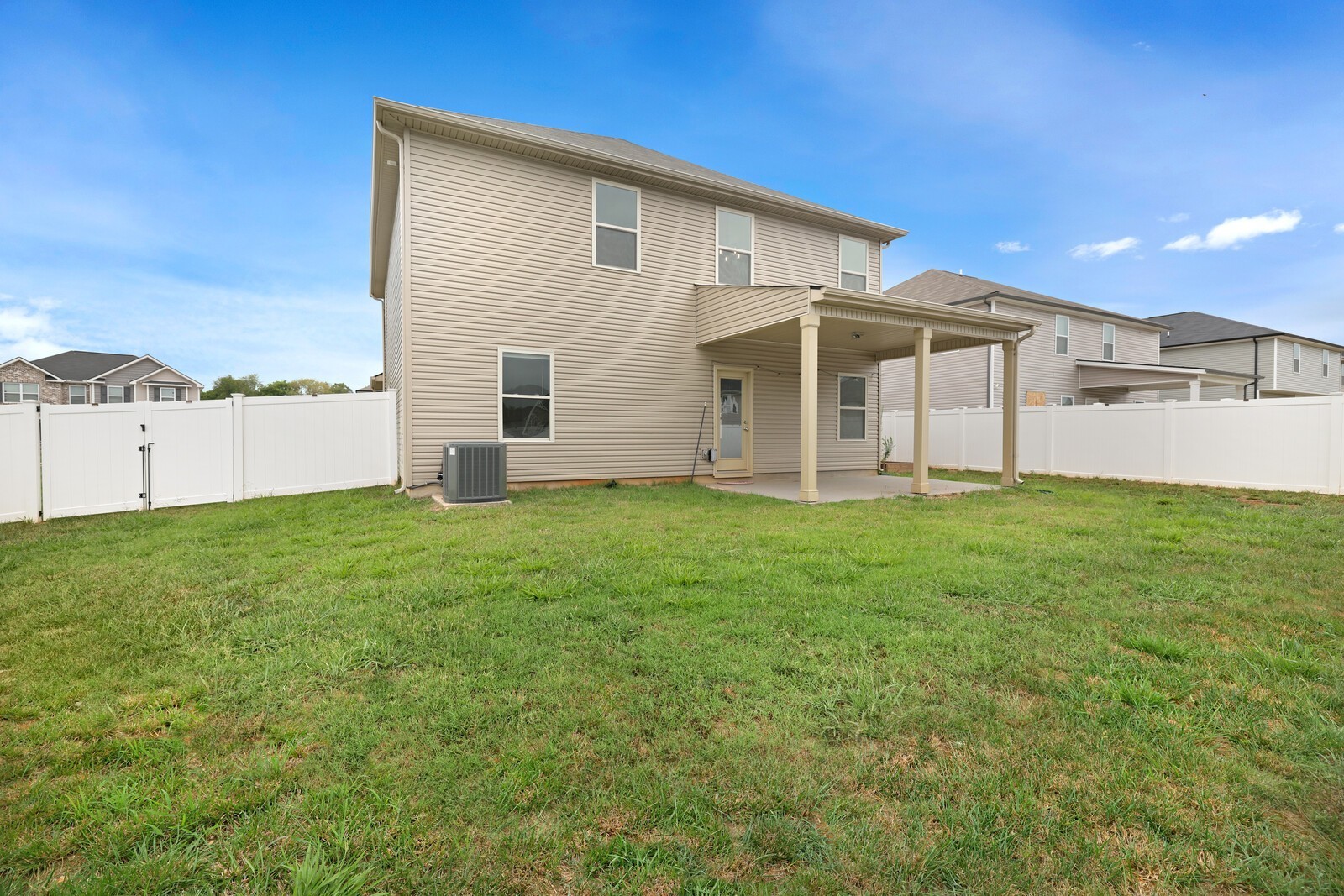 2208 Viking Ct