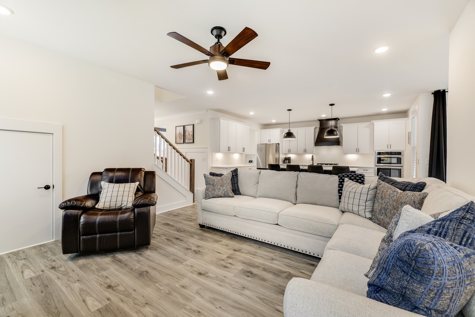 105 Stonehaven Way