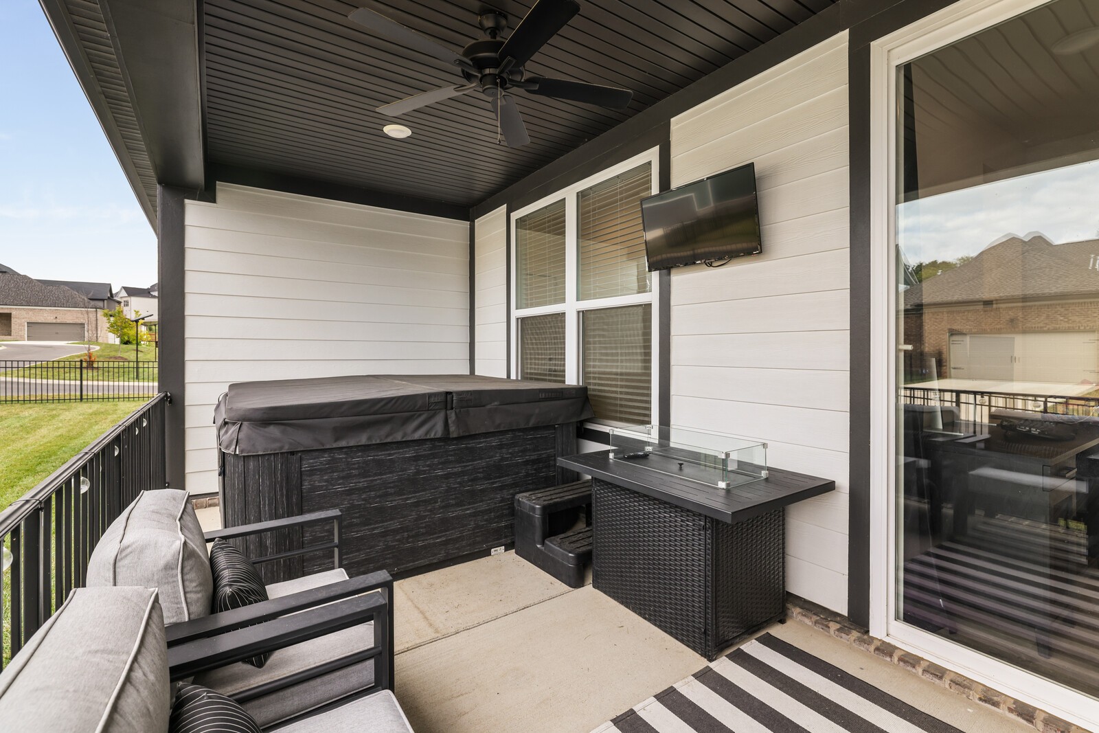 105 Stonehaven Way