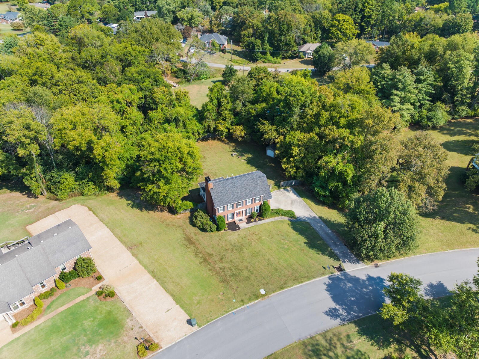 5307 E Bend Dr