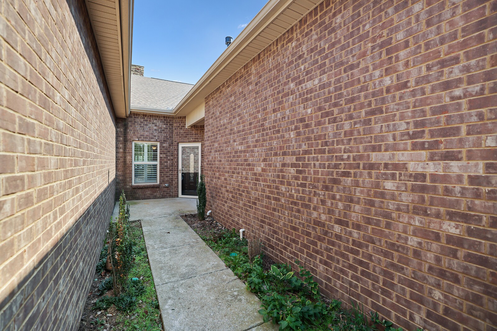 304 Thesing Ct