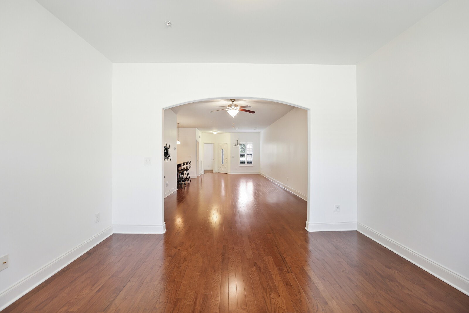 304 Thesing Ct
