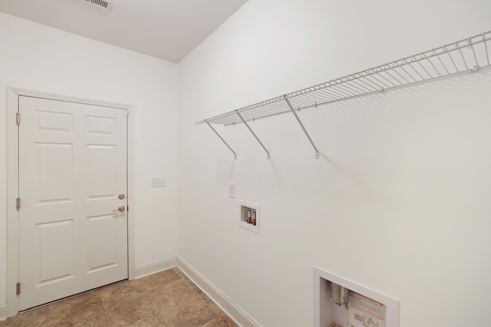 304 Thesing Ct