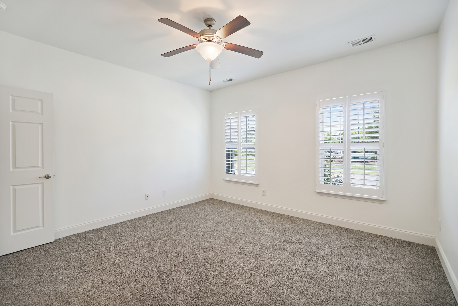 304 Thesing Ct