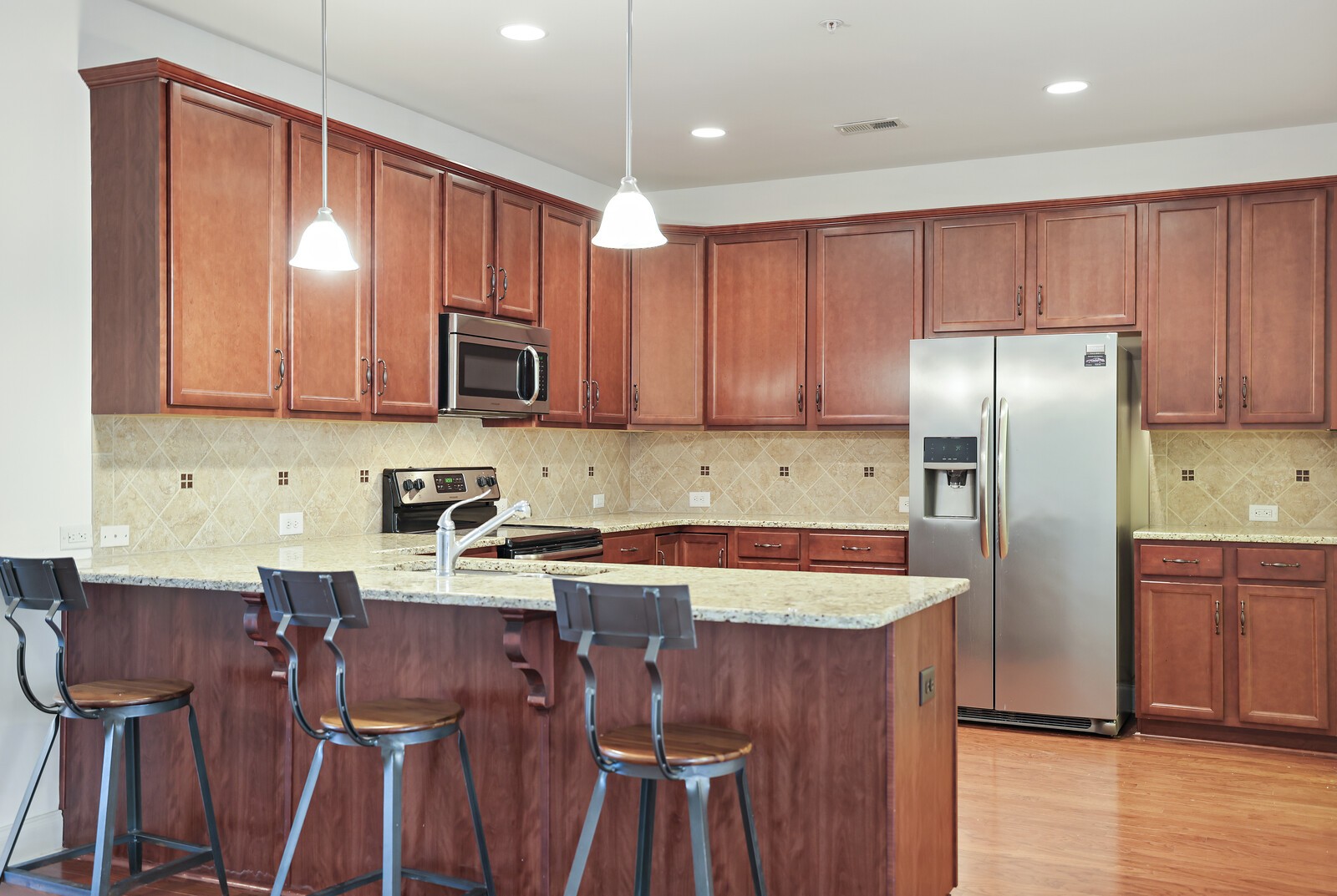 304 Thesing Ct