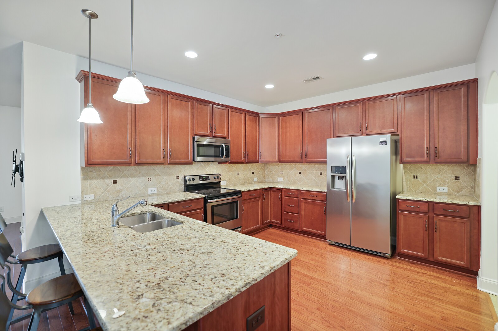 304 Thesing Ct