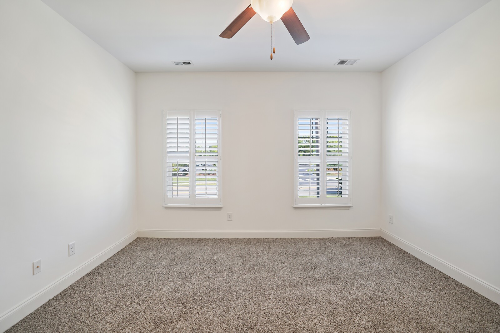 304 Thesing Ct