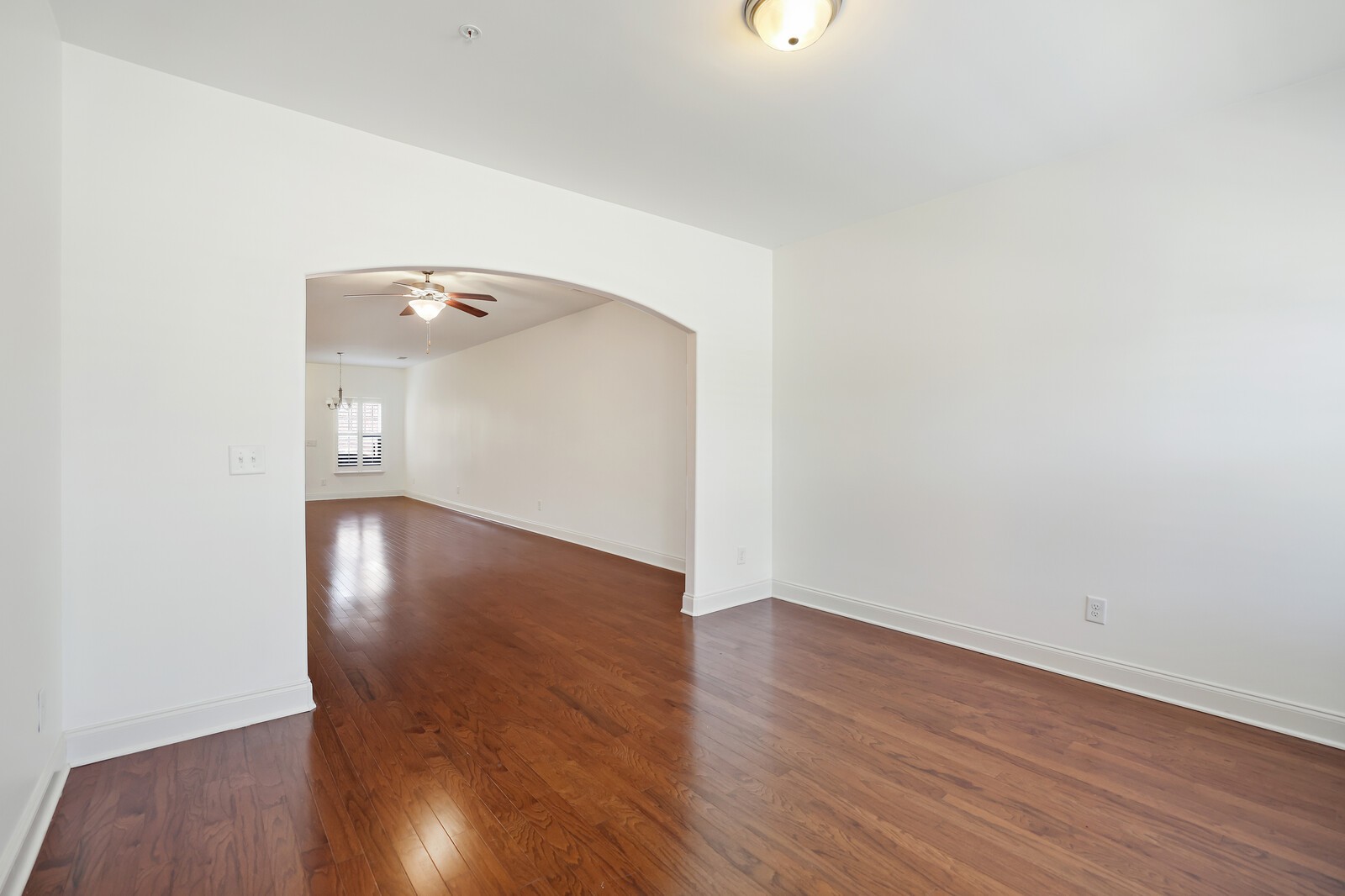 304 Thesing Ct