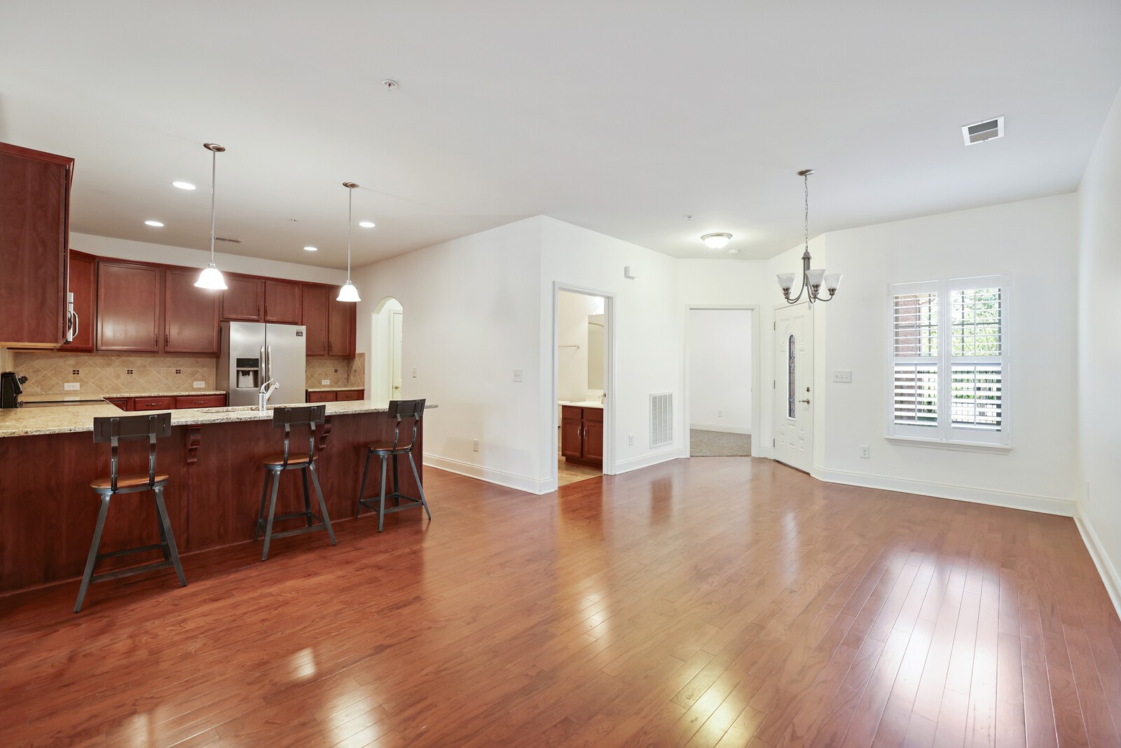 304 Thesing Ct