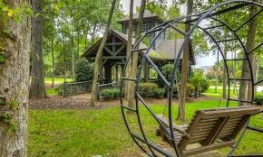 304 Thesing Ct