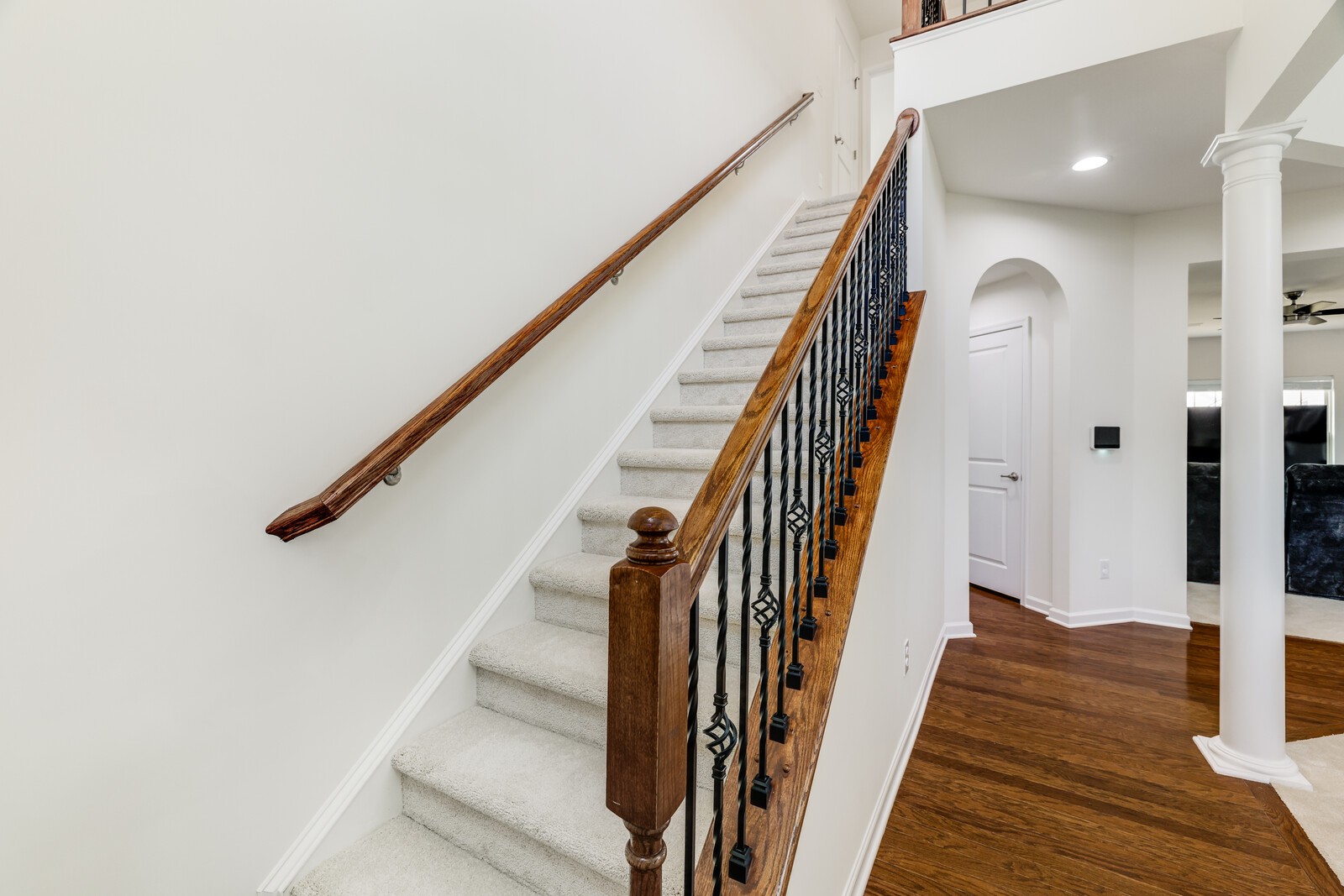 104 Jasmond Ct
