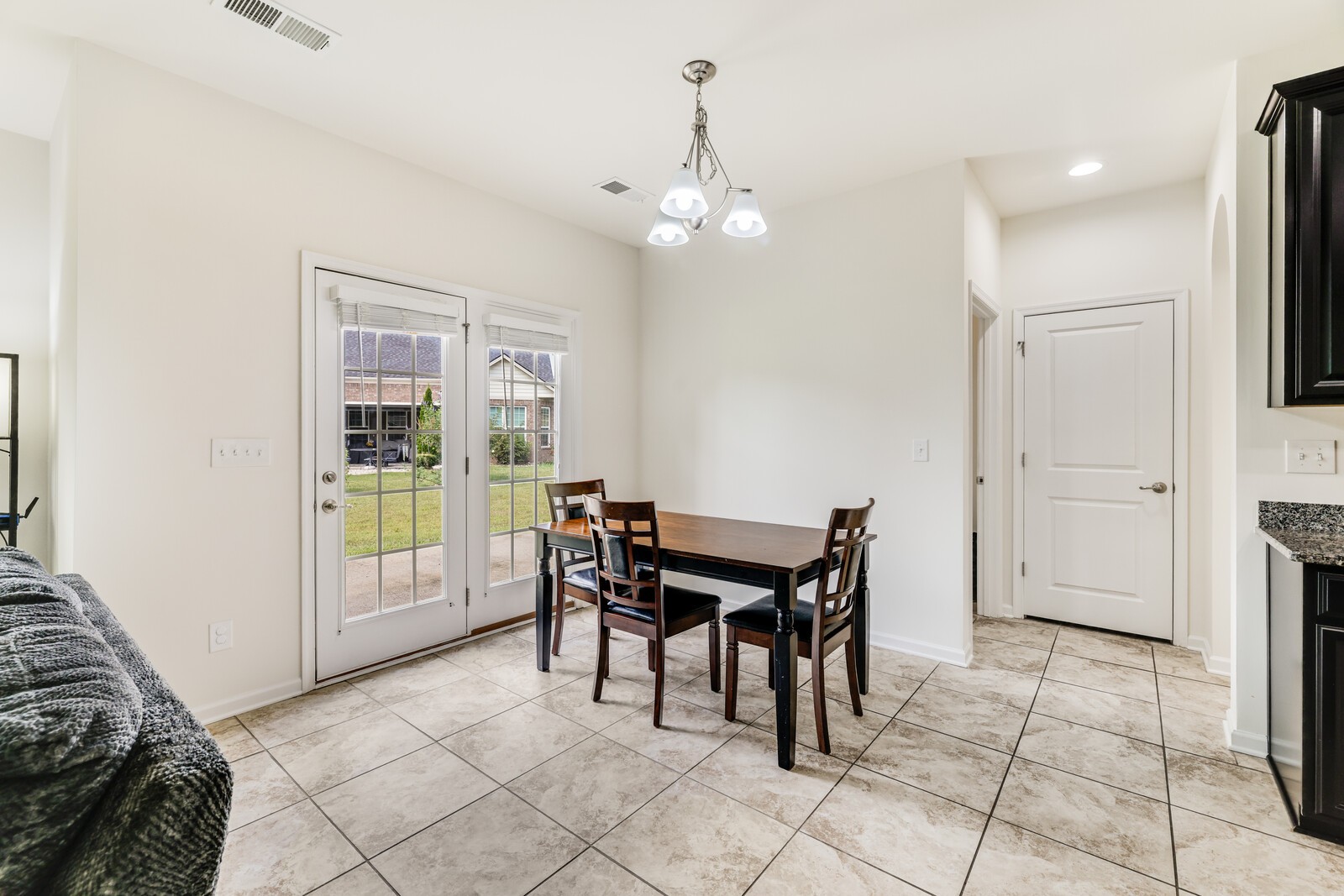 104 Jasmond Ct