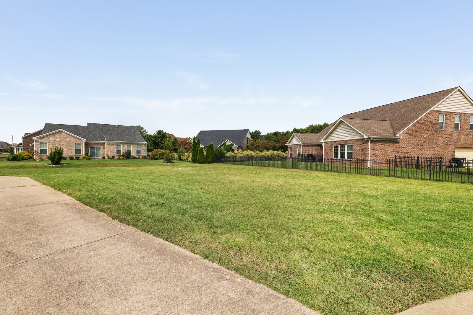 104 Jasmond Ct
