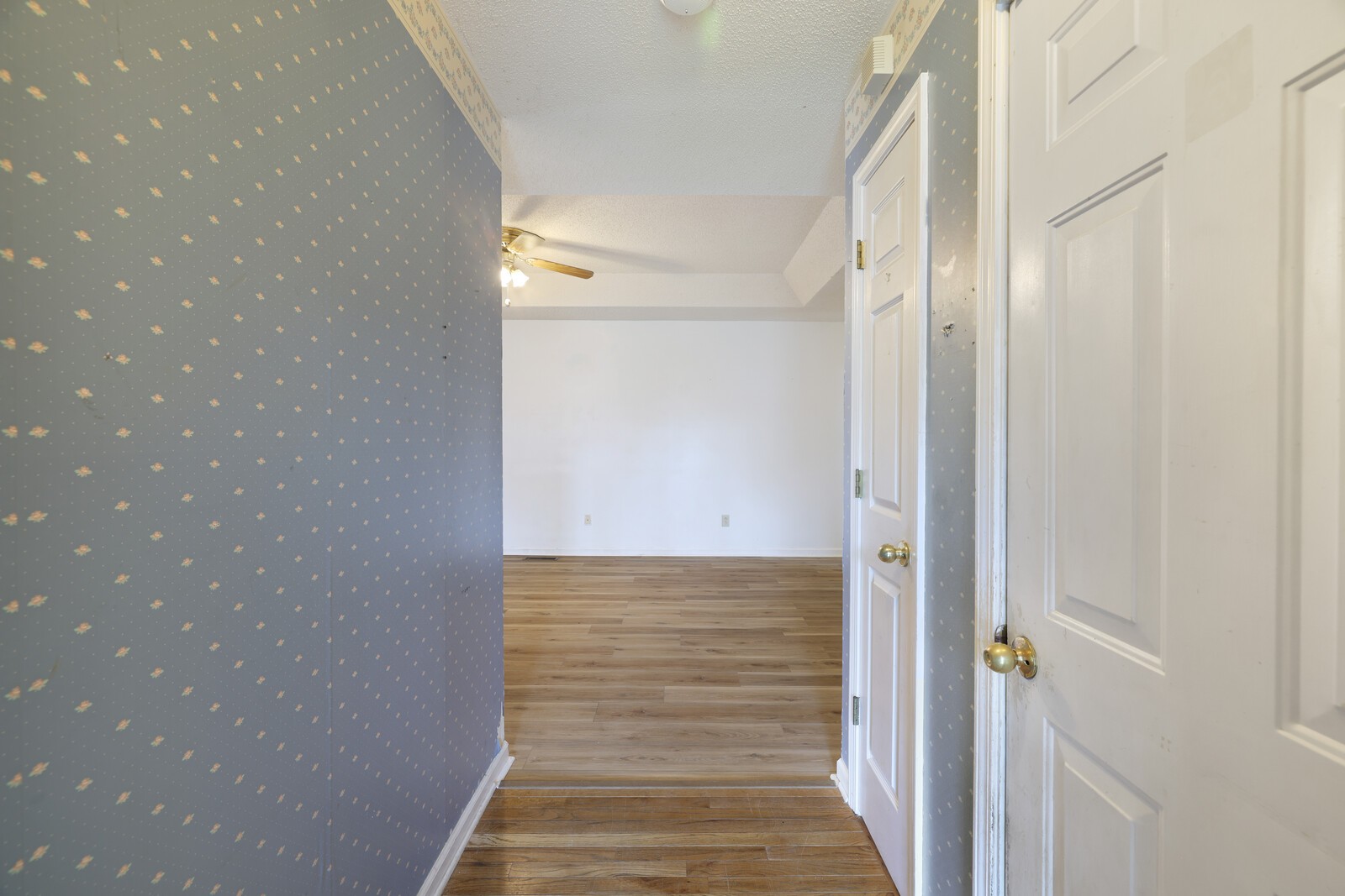 1621 Lillian Cir