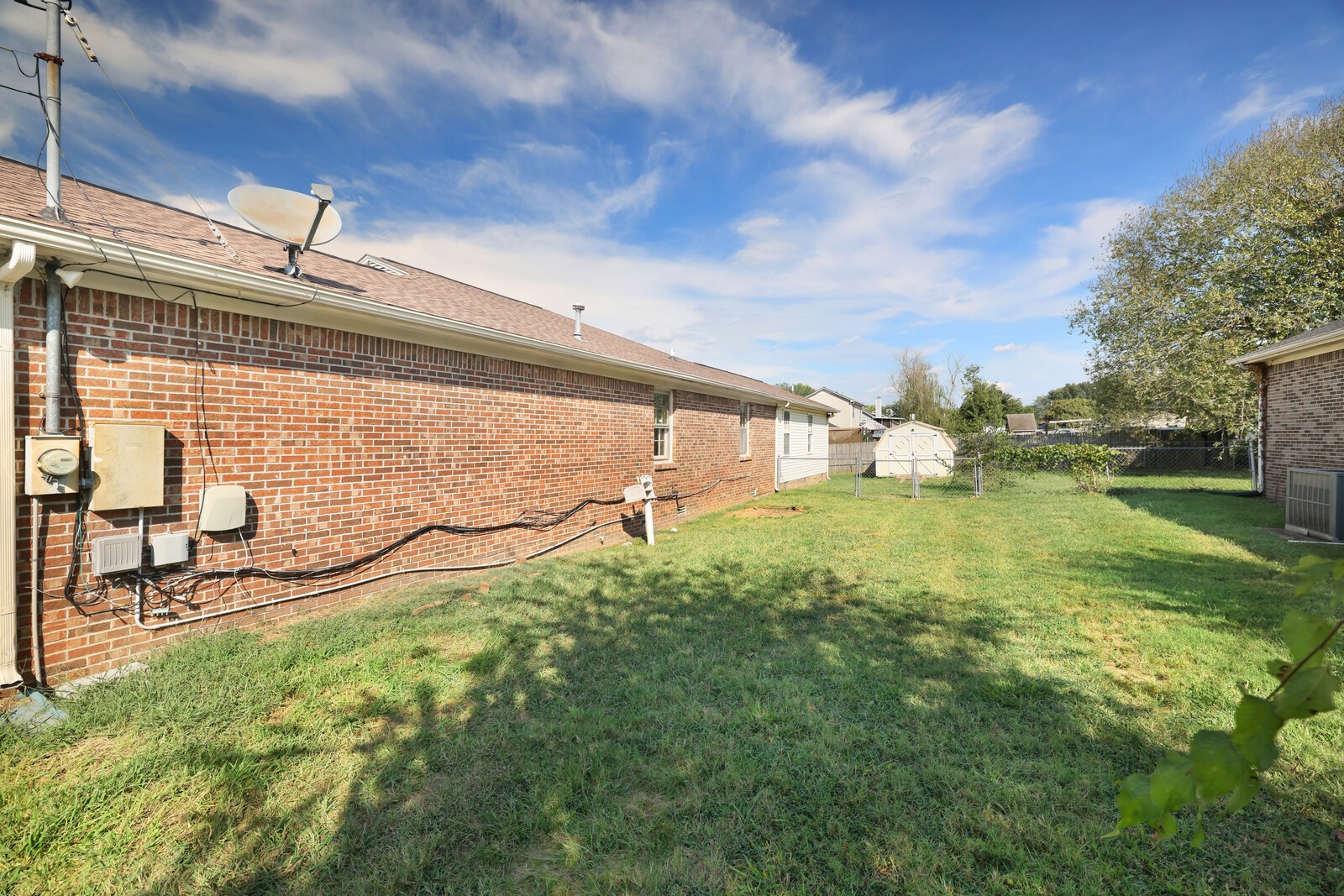 1621 Lillian Cir