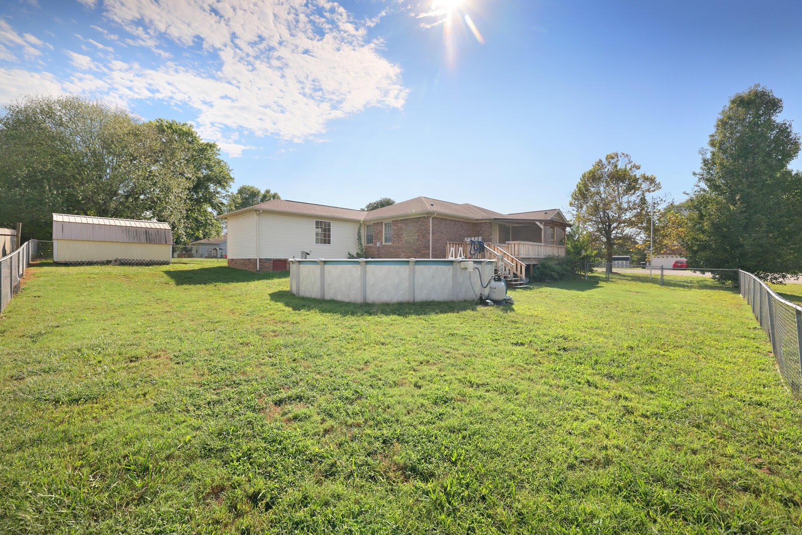 1621 Lillian Cir