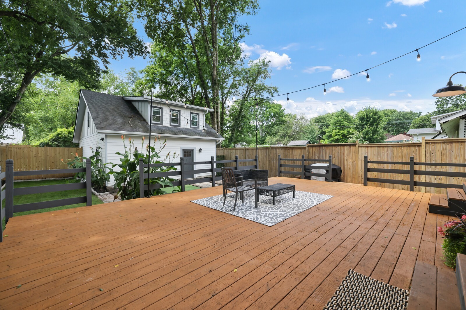 1408 Douglas Ave