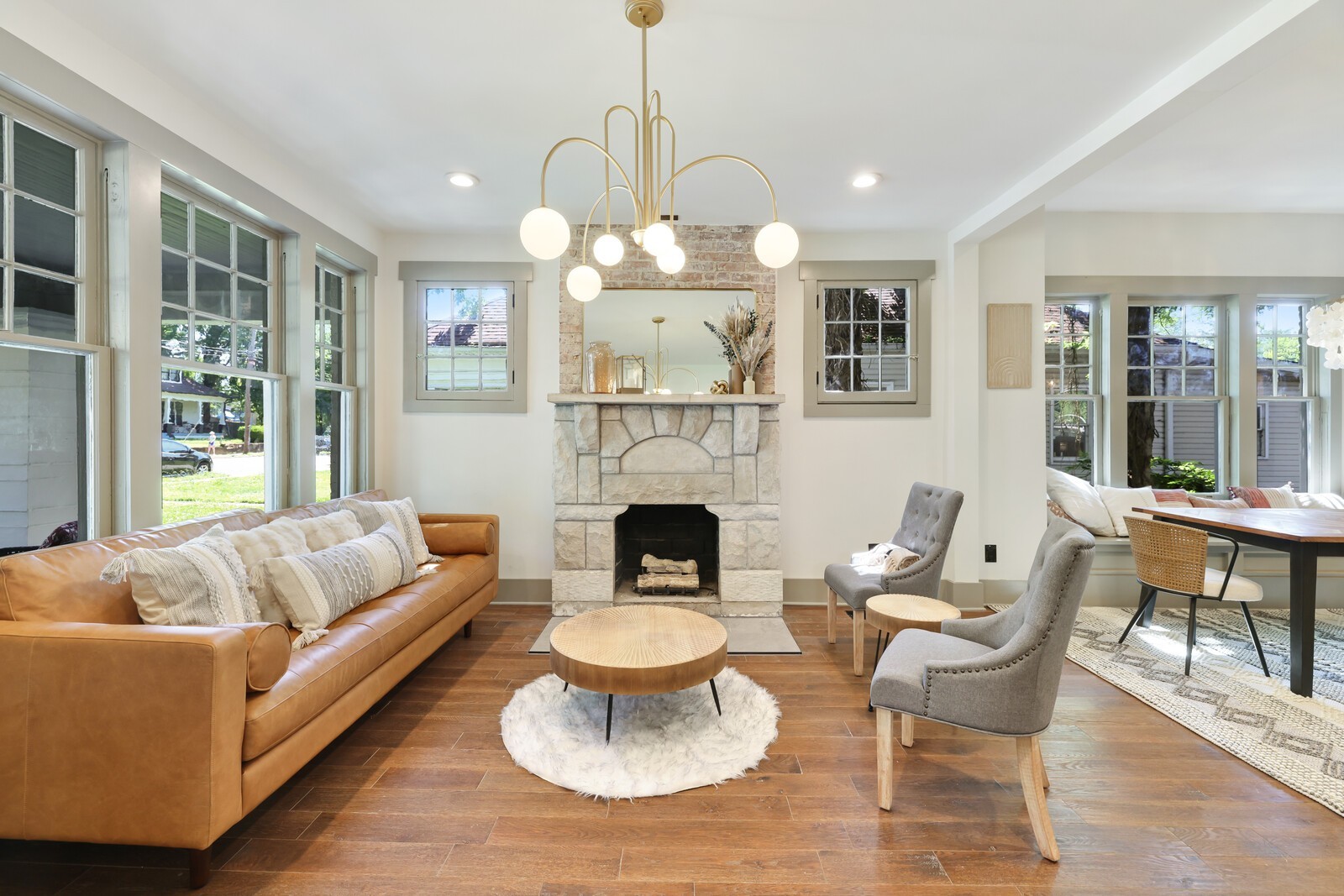 1408 Douglas Ave