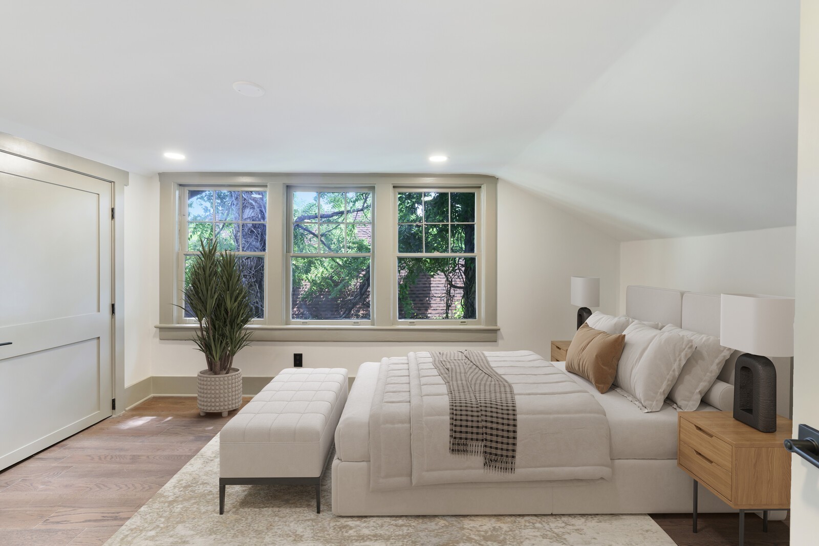 1408 Douglas Ave