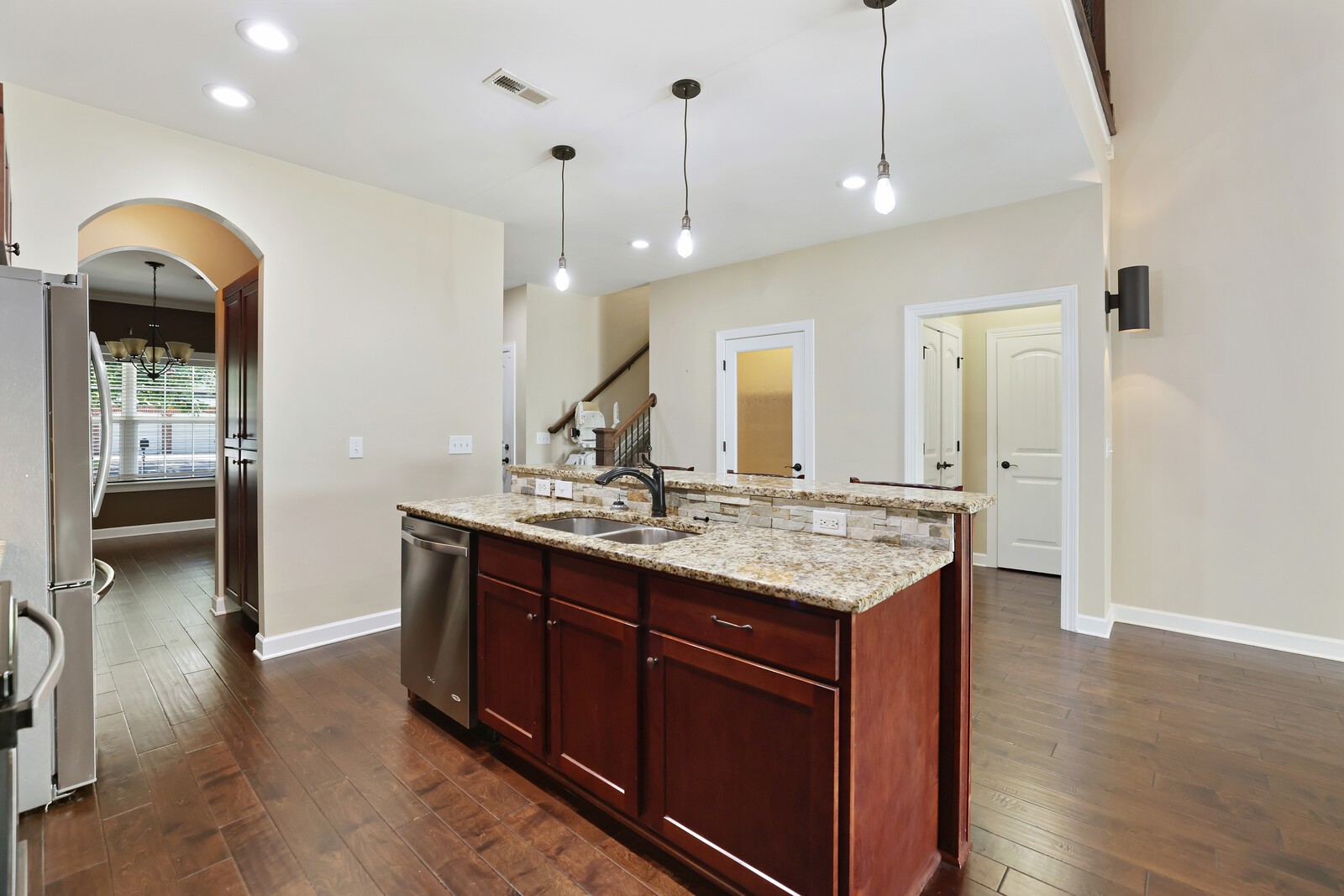 2342 N Tennessee Blvd Unit: 705