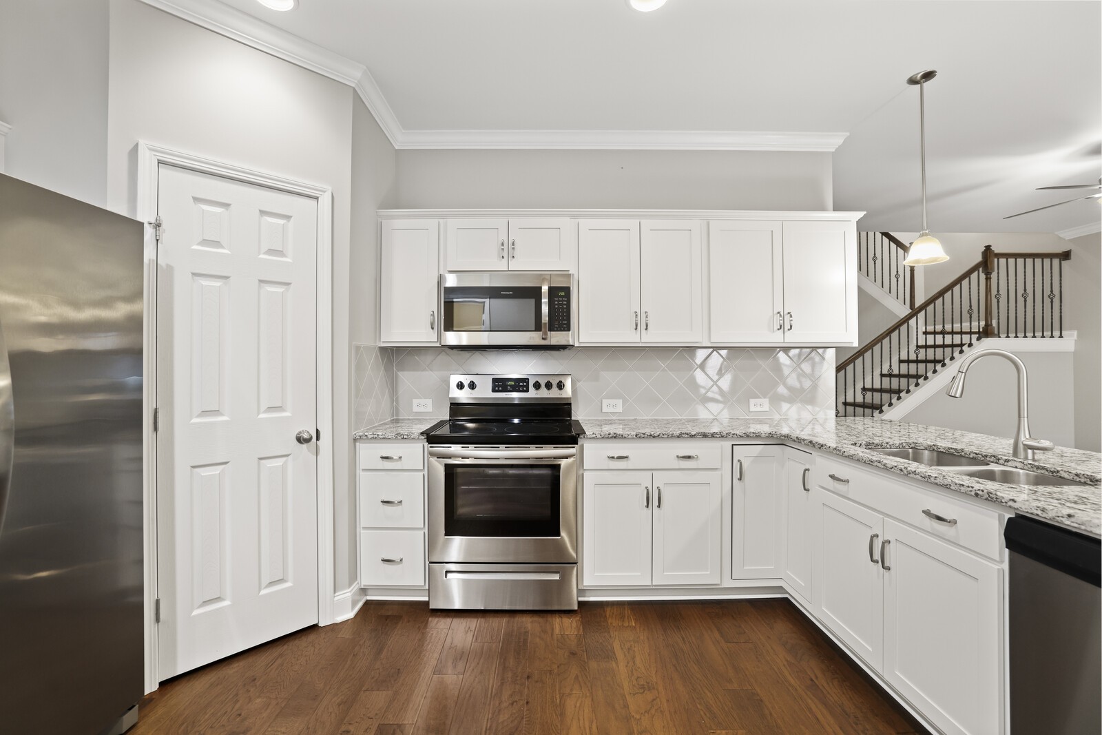 322 Madeira Pl