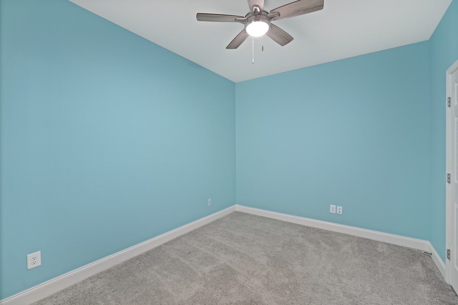 322 Madeira Pl