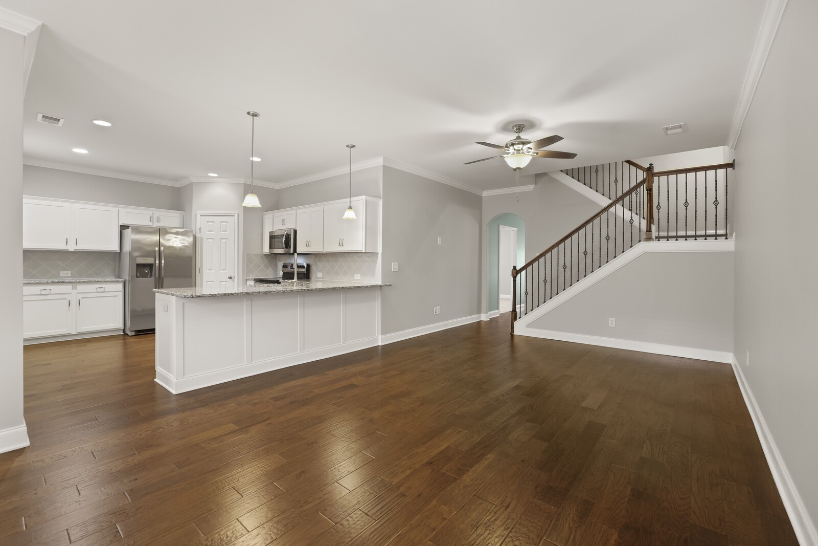 322 Madeira Pl