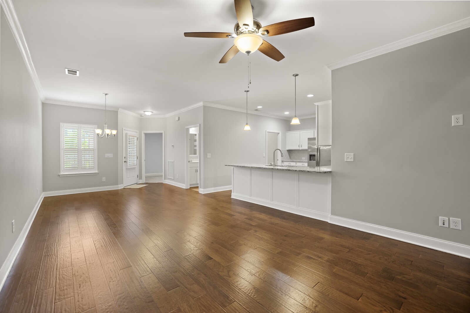 322 Madeira Pl