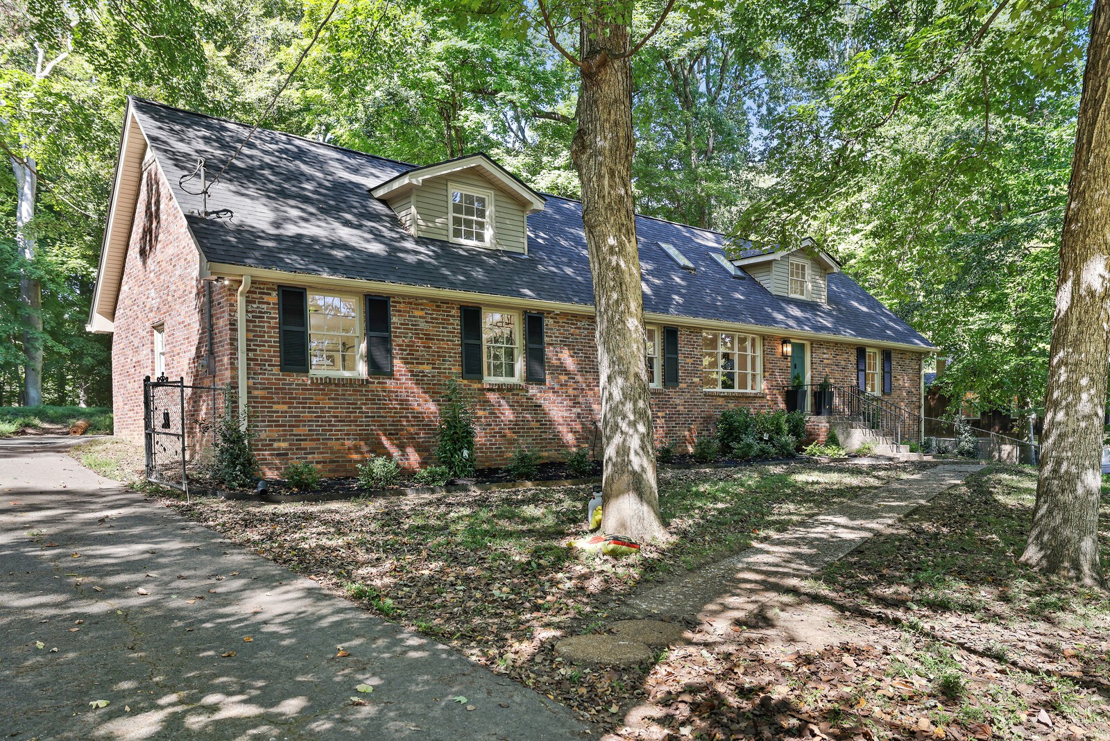 577 Indian Lake Rd